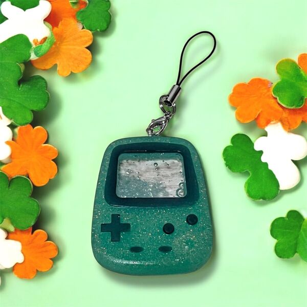 レジン キーホルダー ハンドメイド ゲーム機風 シャカシャカキーホルダー