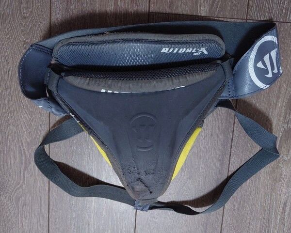 アイスホッケー ゴーリー ジョッグ