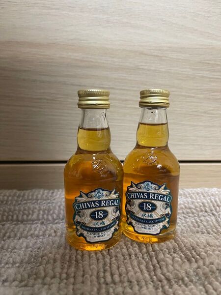 非売品-CHIVAS REGAL 18年 ミズナラカスク 50mlx2本