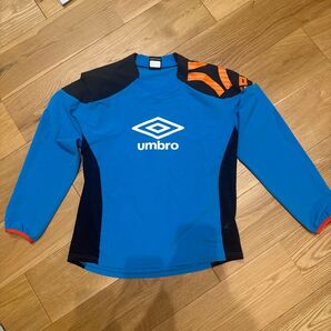umbro 長袖シャツ ブルー系