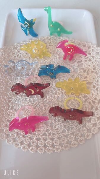 ハンドメイド キッズリング 恐竜 2個セット
