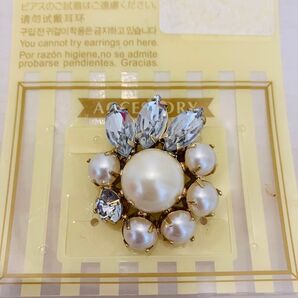 ブローチ ビジュー パール アクセサリー