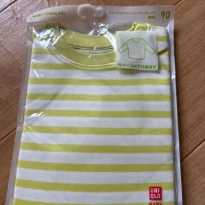 ユニクロ 長袖クルーネックTシャツ 90グリーン