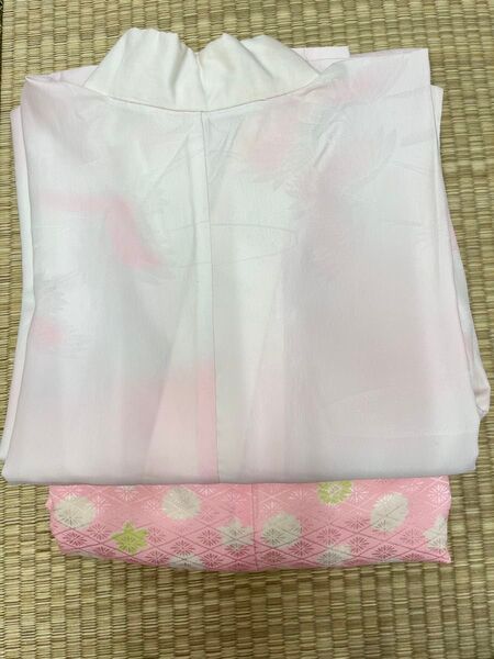 上質のポリエステル100%の長襦袢です。
