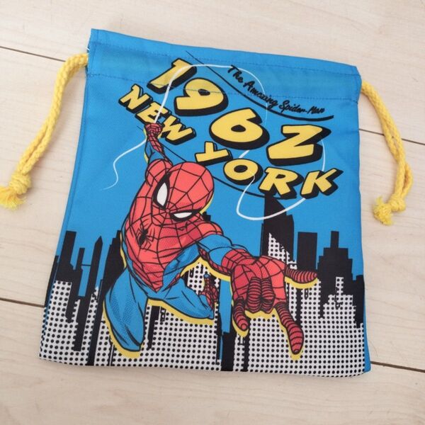 新品未使用☆スパイダーマン 巾着③ MARVEL好きに☆ 巾着 小物入れ 巾着