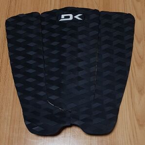 新品 サーフィン デッキパッド ダカイン