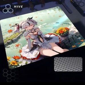 【新品】鳴潮 ツバキ ガラスマウスパッド ゲーミング サイズS