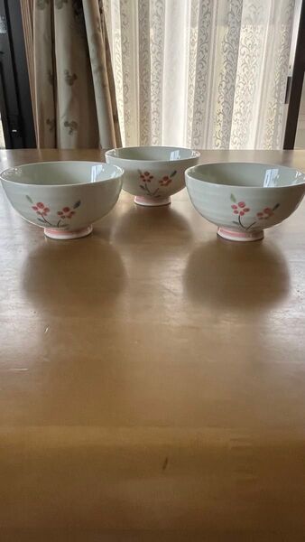 祥 茶碗 3個セット 花柄 ピンク ホワイト系 未使用