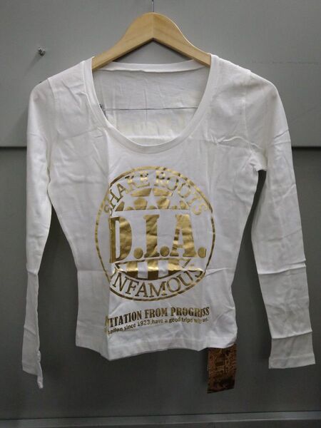 新品 未使用訳あり ダイヤ d.i.a ロンT