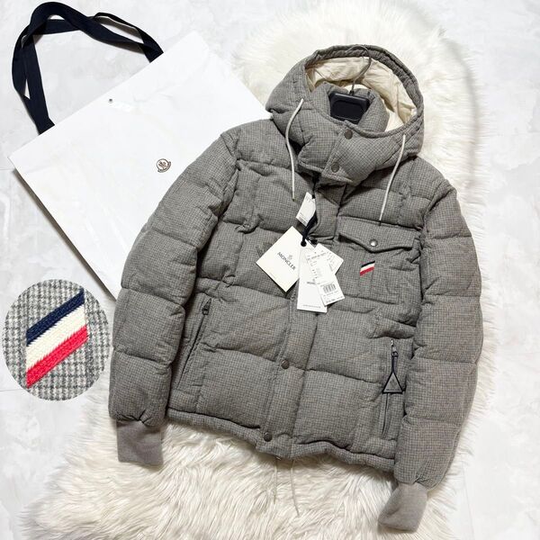 本物 タグ付き モンクレール CEZANNE フード付き ダウン ジャケット フラッグワッペン 2 グレー MONCLER