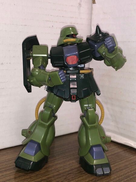 ガンプラジャンク旧キット1/144ザク改