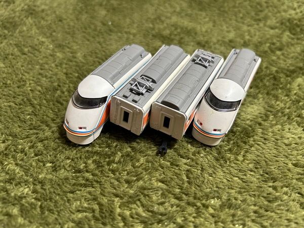 Bトレ 東武100系スペーシア(サニーコーラルオレンジ)