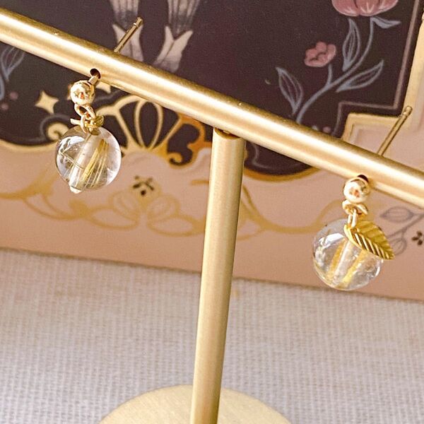 18KGP☆ルチルクォーツ☆林檎の天然石ピアス8mm☆イヤリング