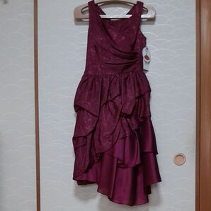 新品未使用 She's PREFERENCE 日本製 ワインレッド 薔薇 パーティードレス