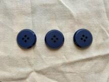 4つ穴ボタン(紺色・ネイビー)5個／未使用・新品_画像1
