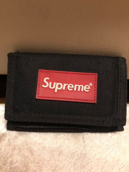 supreme財布