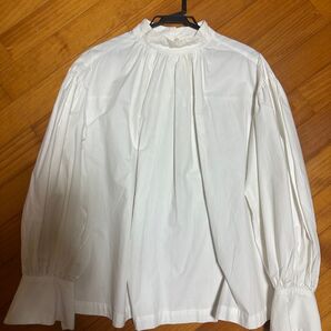 ブラウス 白 長袖