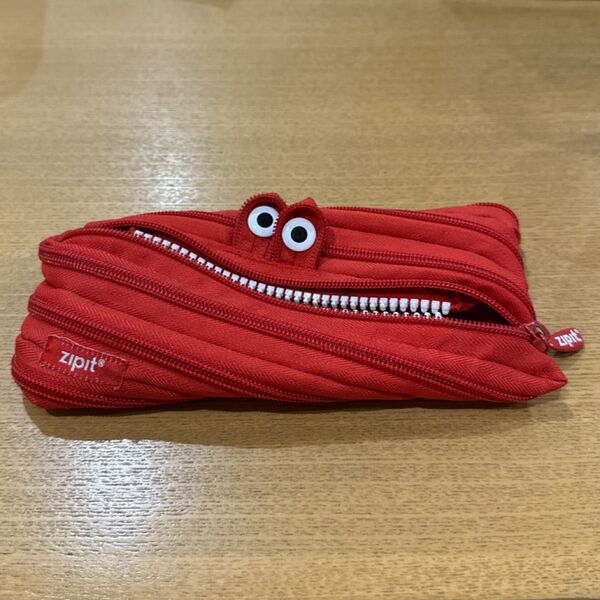 zipit モンスターペンケース レッド