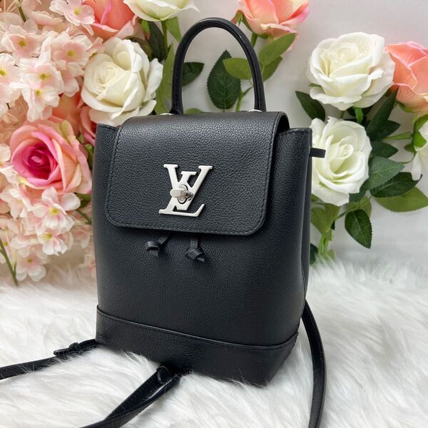美品 ルイヴィトン デイパック ロックミー バックパックMINI M54573