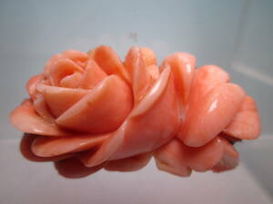 【江月】アンティーク・本珊瑚 薔薇の花彫刻の帯留め 16,95g