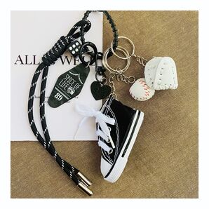 じゃらじゃらキーホルダー バッグチャーム スニーカー キーチャーム【M205】