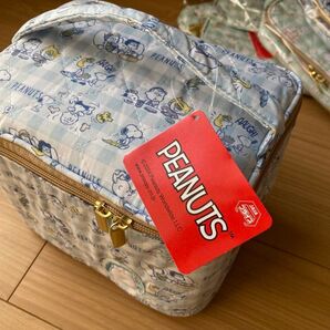 PEANUTS スヌーピー アップリケ プレミアム キルティング バニティポーチ
