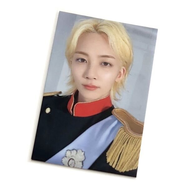 SEVENTEEN CAFE SEOUL トレカ ジョンハン セブチ フォトカード カフェ ソウル 軍服