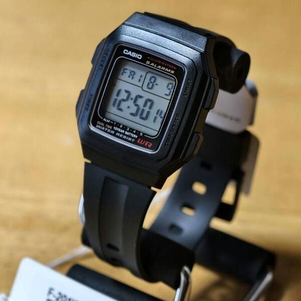カシオ CASIO スタンダード デジタル メンズ デュアルタイム 腕時計 F-201WA-1A 液晶