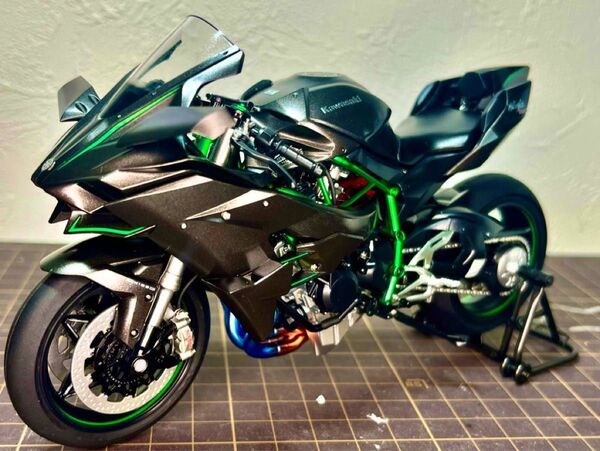 TAMIYA 1/12 Kawasaki Ninja H2R