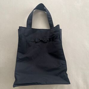 黒のトートバッグ リボン付き 習い事 お稽古 卒園 入園
