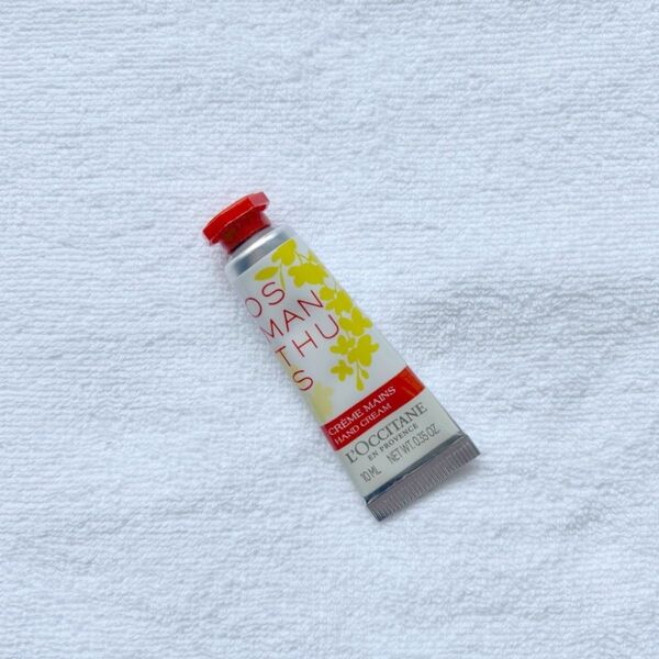 新品L'OCCITANEロクシタン オスマンサスハンドクリーム 10ml