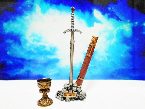 聖剣 エクスカリバー アーサー王 円卓の騎士 武 もののふ 聖騎士 Fate 1/6 ミニチュア MONONOFU