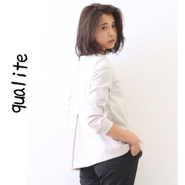 qualite バックファスナーカットソー
