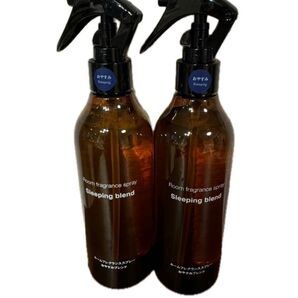 未開封新品《無印良品》ルームフレグランススプレー おやすみブレンド 300mL×2本 オンライン・店頭共に品薄人気の香り!