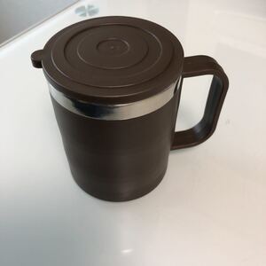 再値下げふた付きマグカップ