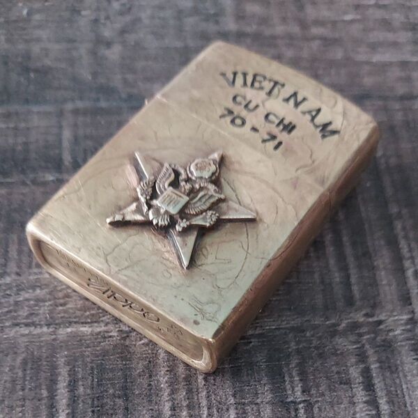 ZIPPO VIETNAM 国章 白頭鷲 70-71年