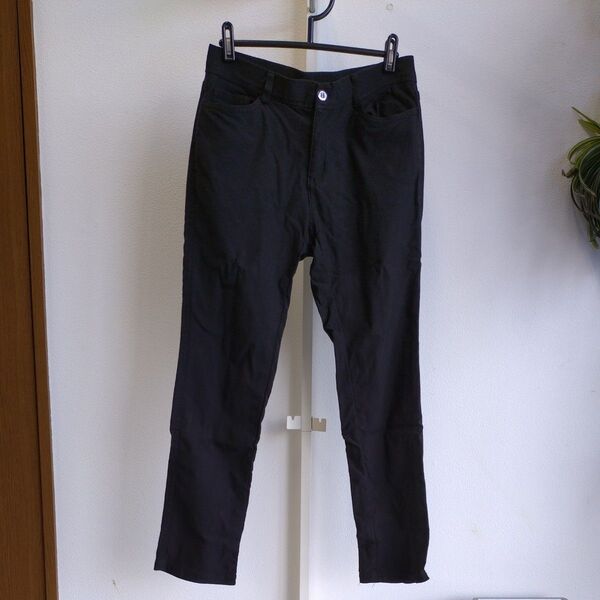 ストレッチパンツ 黒