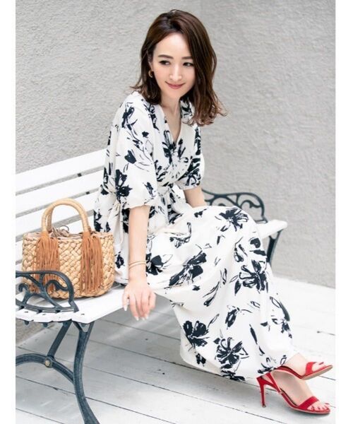 再値下げ fifth/フィフス 水彩フラワーバックリボンワンピース