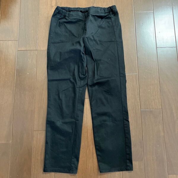 ユニクロ ストレッチクロップドパンツ 黒Sサイズ スキニーパンツ パンツ