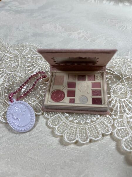 女王のカメオマルチパレット シャルロット COLORROSE ミニチュアコレクション カラーローズ