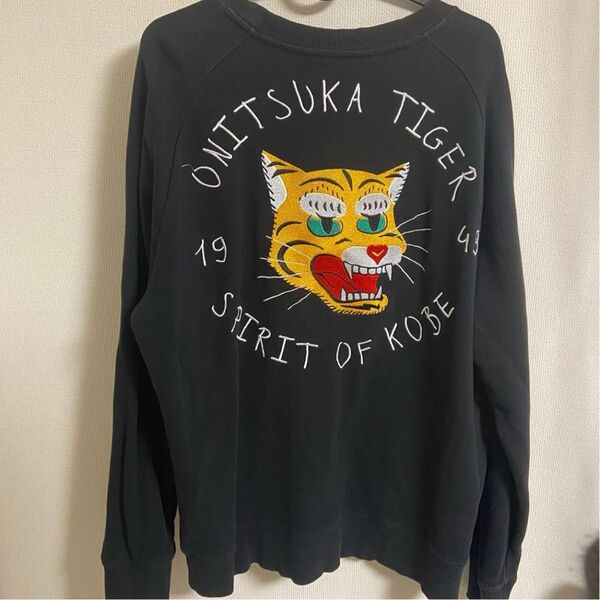 Onitsuka Tiger OVERSIZED TOP 虎刺繍 トレーナー スウェット 黒 sサイズ オニツカタイガー 古着