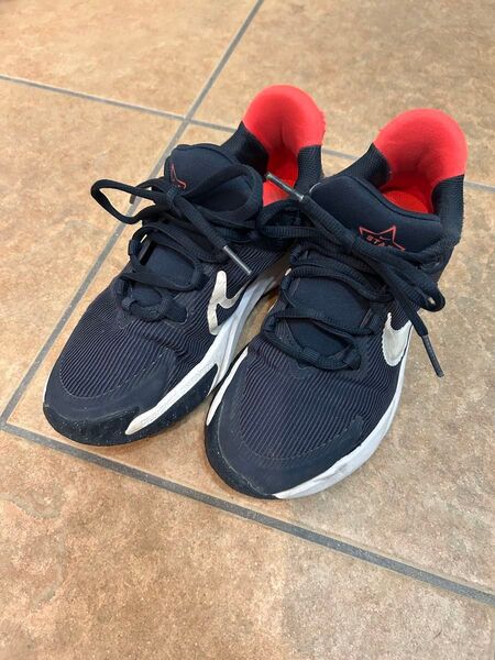 ナイキ スターランナー 22.5㎝ NIKE STAR RUNNER 4 NN (GS)
