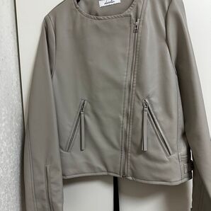 ライダースジャケットdazzlin