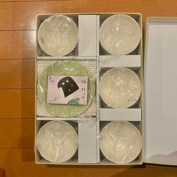 森のしらべ 茶菓揃 林静一 湯飲み 菓子皿 5客 新品未使用 食器