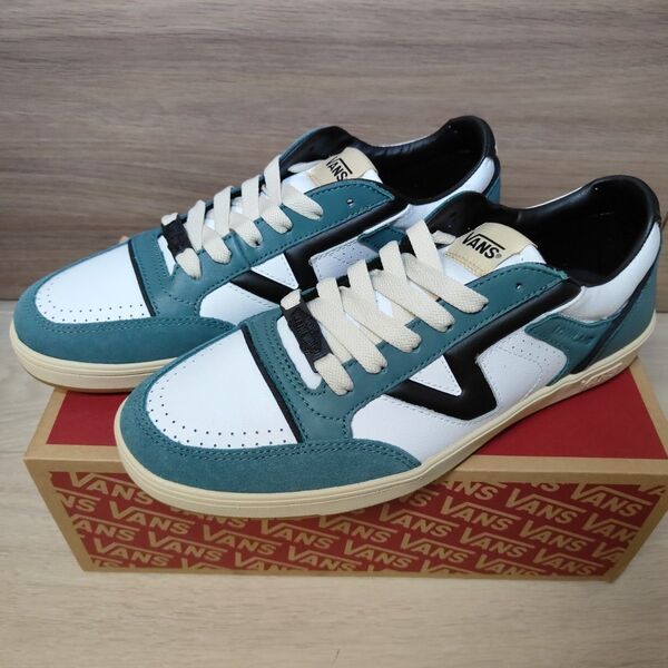 新品未使用28.5cm VANS LOWLAND CC comfycush