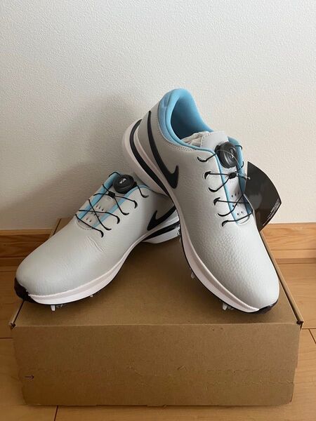 NIKE ビクトリーツアー3ボア、新品、未使用