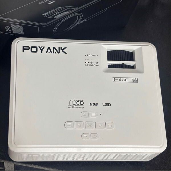 POYANK LCDプロジェクター 本体 コード、リモコン付き