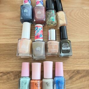 マニキュアまとめ売り