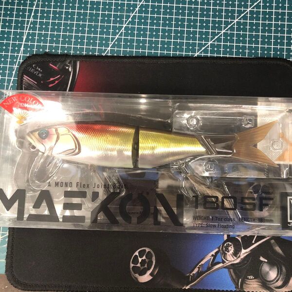 ジャッカル バスルアー マエコン180SF 新春サンライズゴールド