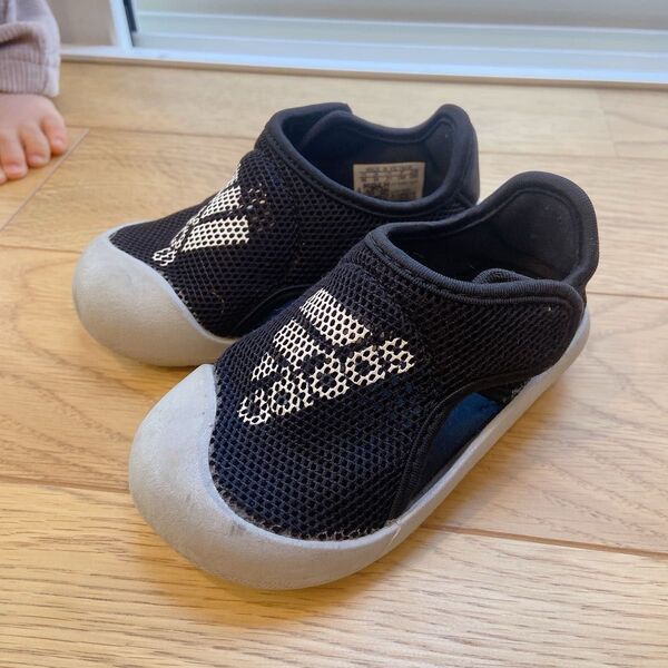 adidas アディダス メッシュ スニーカー 水陸両用 13cm 黒
